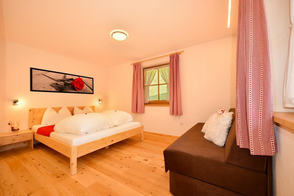 Tratterhof Apartments Vallarga Exteriör bild